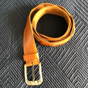 Genuine leather men’s belt from Ecuador